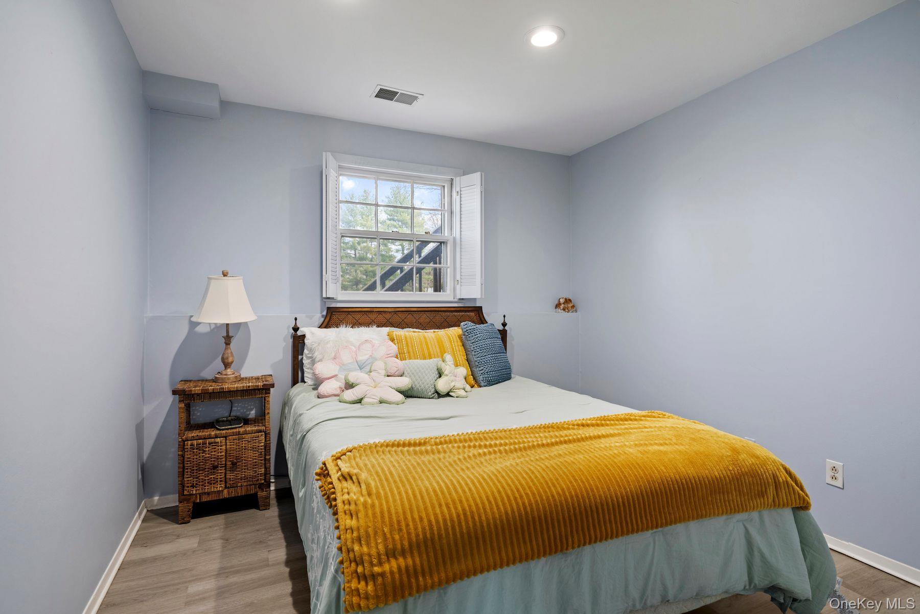 651 Andover Road Valley Cottage, NY 10989 - Photo 9 of 47