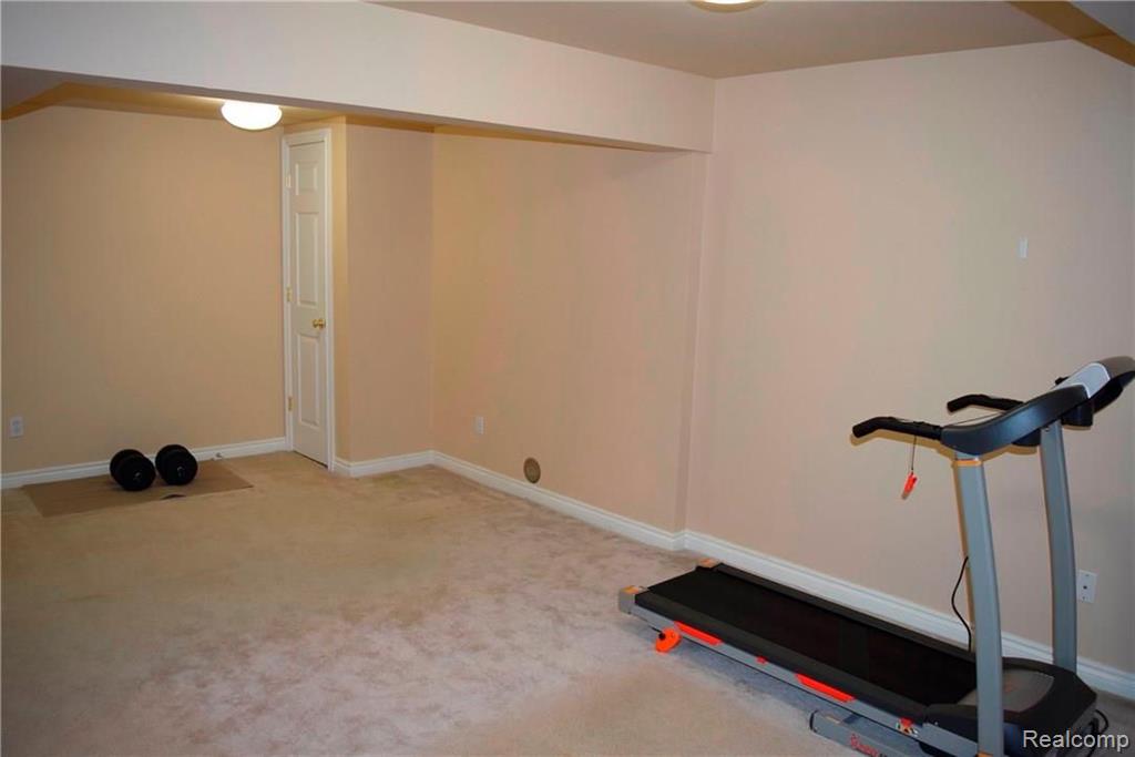 1622 Commodore Circle Canton, MI 48187 - Photo 62 of 67