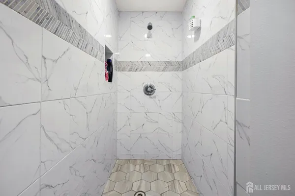 $549,900 | 490 Florida Grove Road, Perth Amboy, NJ 08861