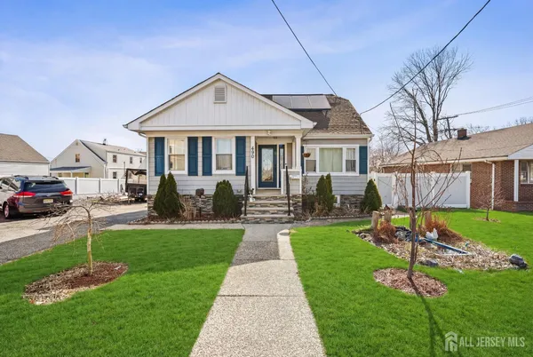 $549,900 | 490 Florida Grove Road, Perth Amboy, NJ 08861