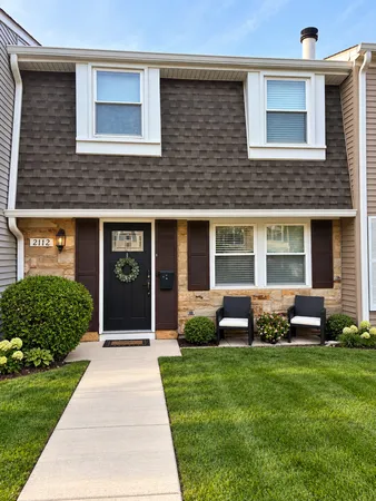 $299,900 | 2112 Stanley Court, Unit NONE, Hoffman Estates, IL 60169