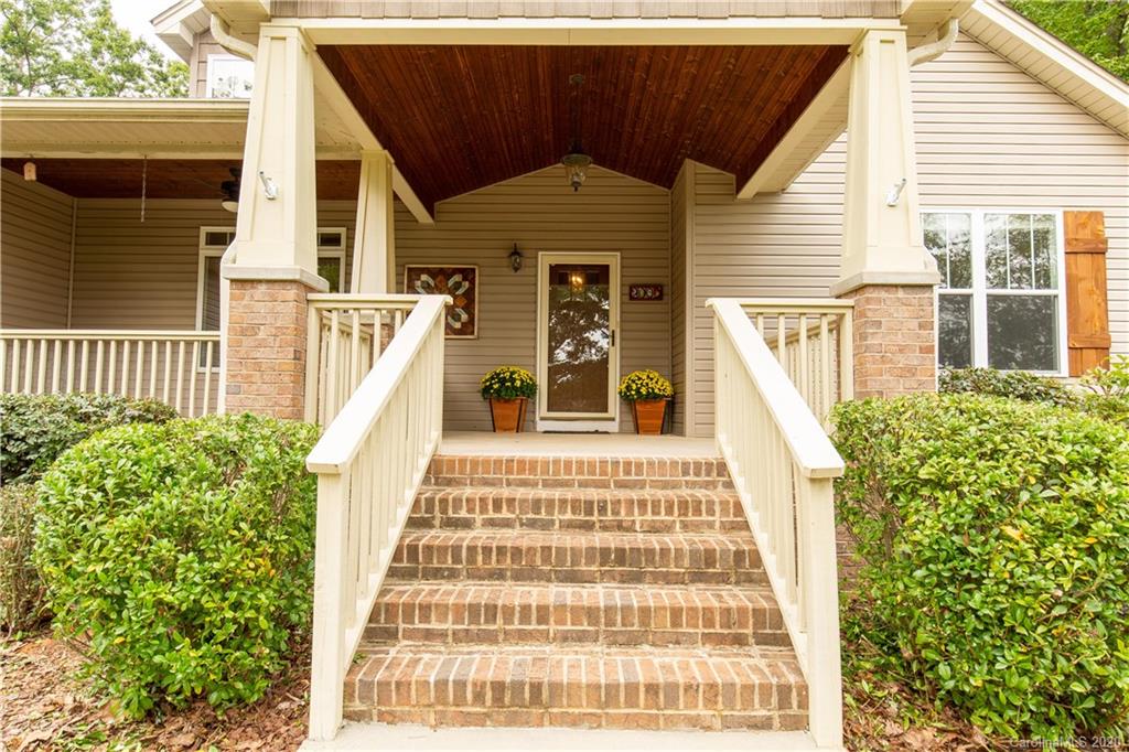 2000 Bessbrook Road Fort Mill, SC 29708 - Photo 3 of 33