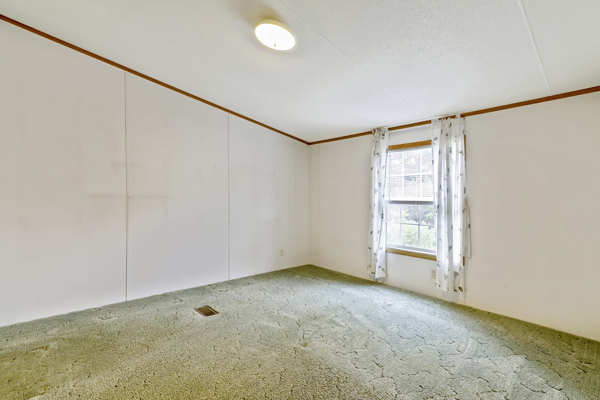 2477 Vt Route 105 Road, Unit D 22 Derby, VT 05829 - Photo 31 of 32 Gallery Image 31