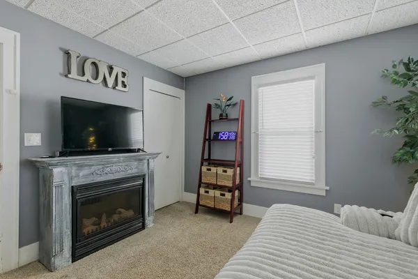 $193,700 | 1734 North Howell Street, Davenport, IA 52804