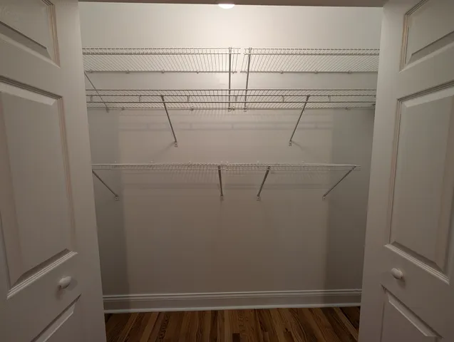 $1,700 | 6812 North Wayne Avenue, Unit 3C, Chicago, IL 60626