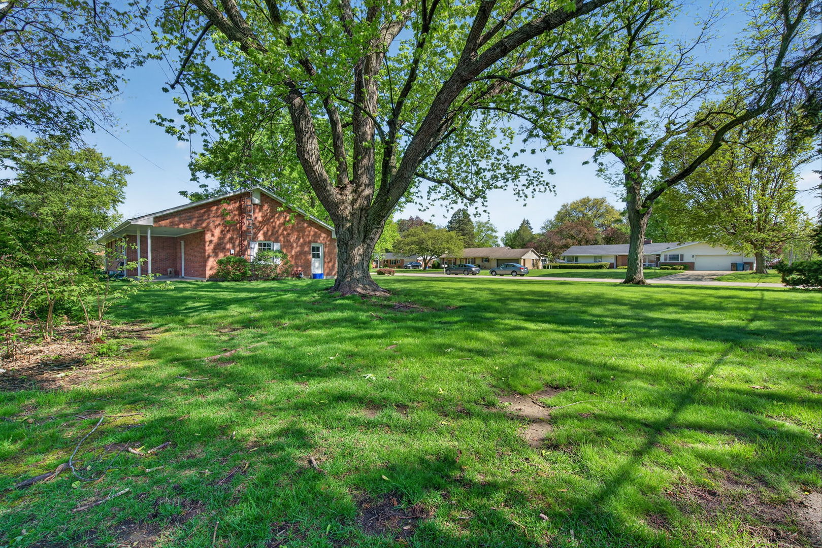 2275 Garden Road Aurora, IL 60506 - Photo 39 of 39 Gallery Image 39