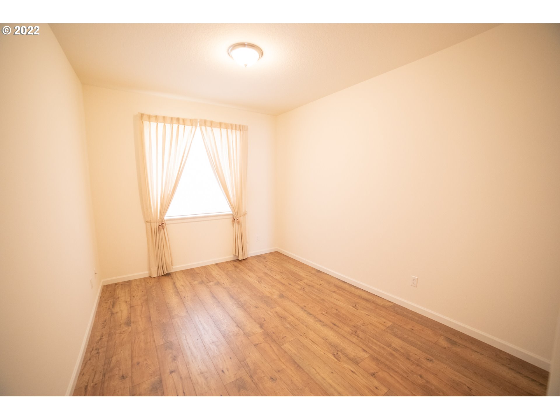 3222 Southeast Riesling Road Milwaukie, OR 97267 - Photo 12 of 32 Gallery Image 12