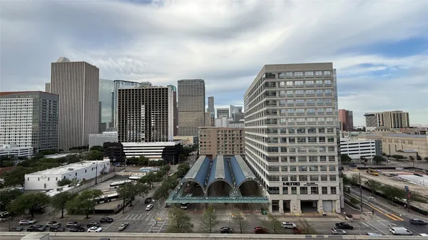 $149,950 | 2016 Main Street, Unit 1113, Houston, TX 77002