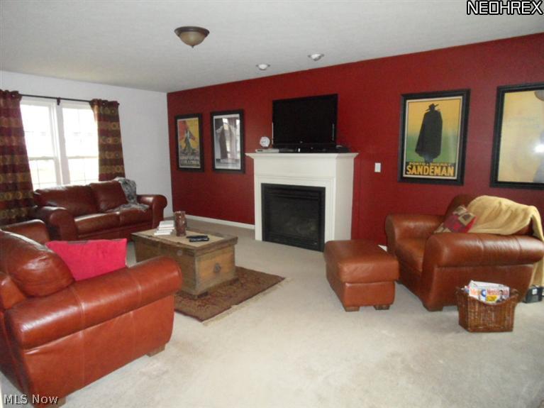 296 Sandstone Ridge Way Berea, OH 44017 - Photo 2 of 19 Great Room with Gas Fireplace