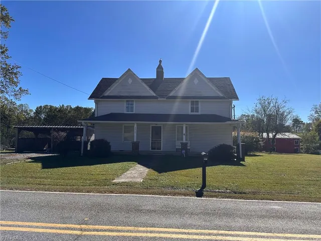 $225,000 | 2417 Thurmond Road, Thurmond, NC 28683