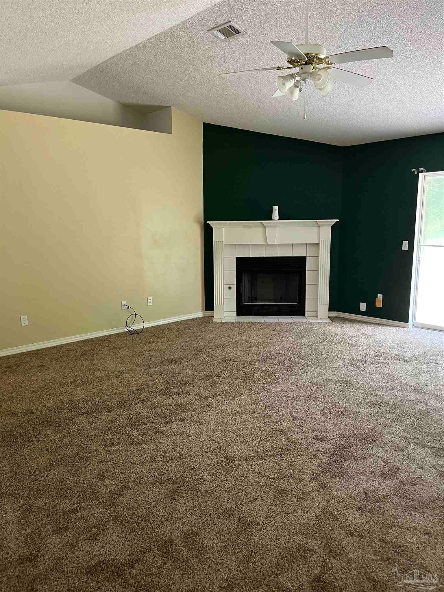 571 Riola Place Pensacola, FL 32506 - Photo 6 of 8 Gallery Image 6