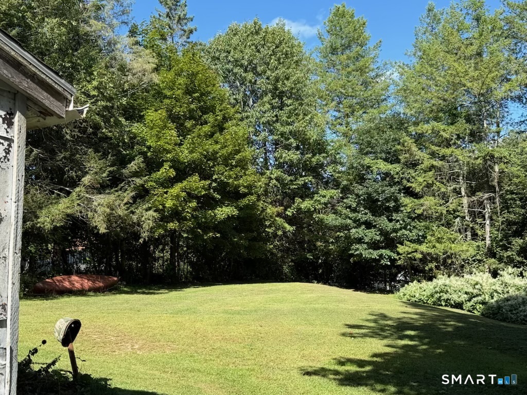 804 Walnut Hill Road Thomaston, CT 06787 - Photo 7 of 26 Gallery Image 7