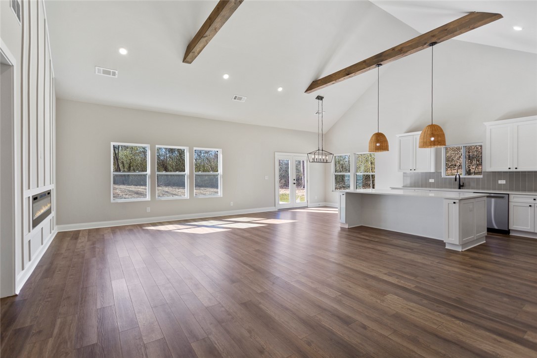 66 Mohawk Trail Lavonia, GA 30553 - Photo 12 of 41