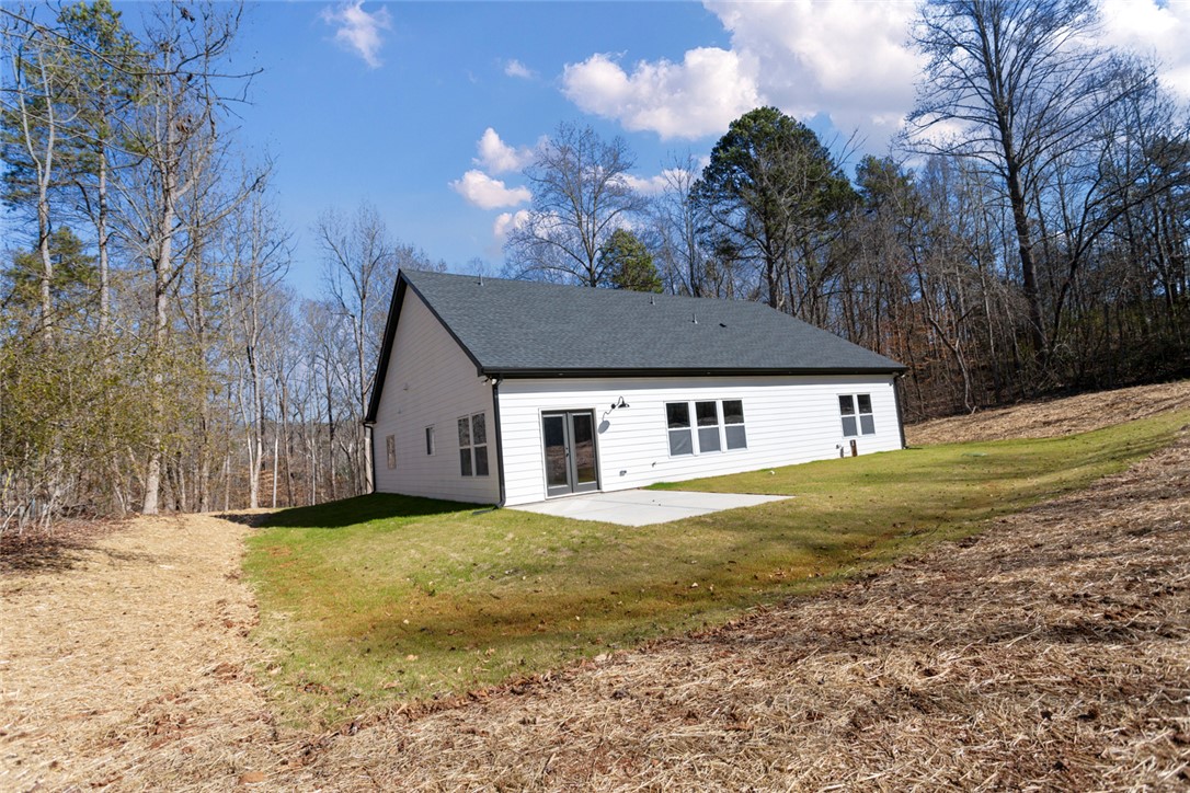 66 Mohawk Trail Lavonia, GA 30553 - Photo 4 of 41