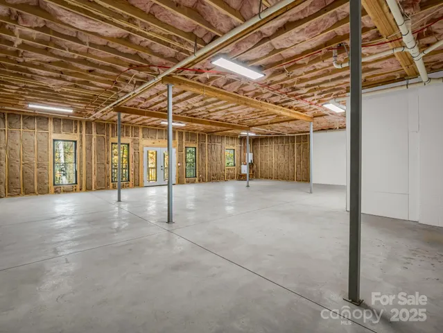 $449,900 | 309 Sassafras Court, Lenoir, NC 28645