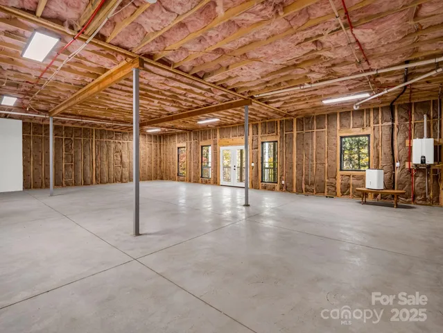 $449,900 | 309 Sassafras Court, Lenoir, NC 28645