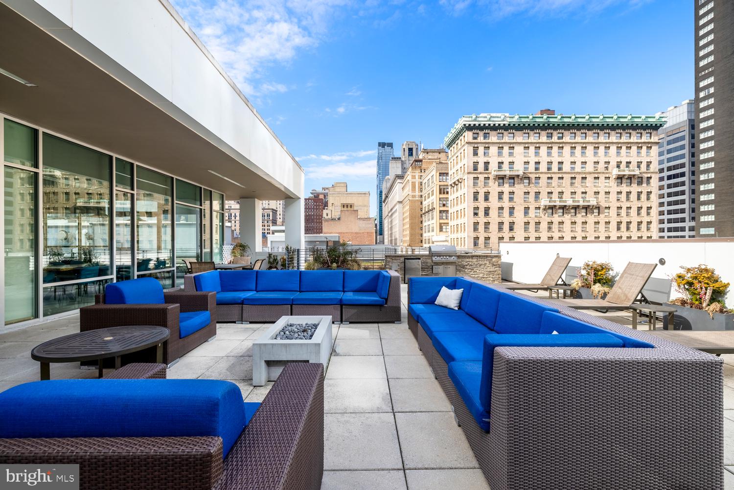 1125 Sansom Street, Unit 2B620 Philadelphia, PA 19107 - Photo 34 of 97