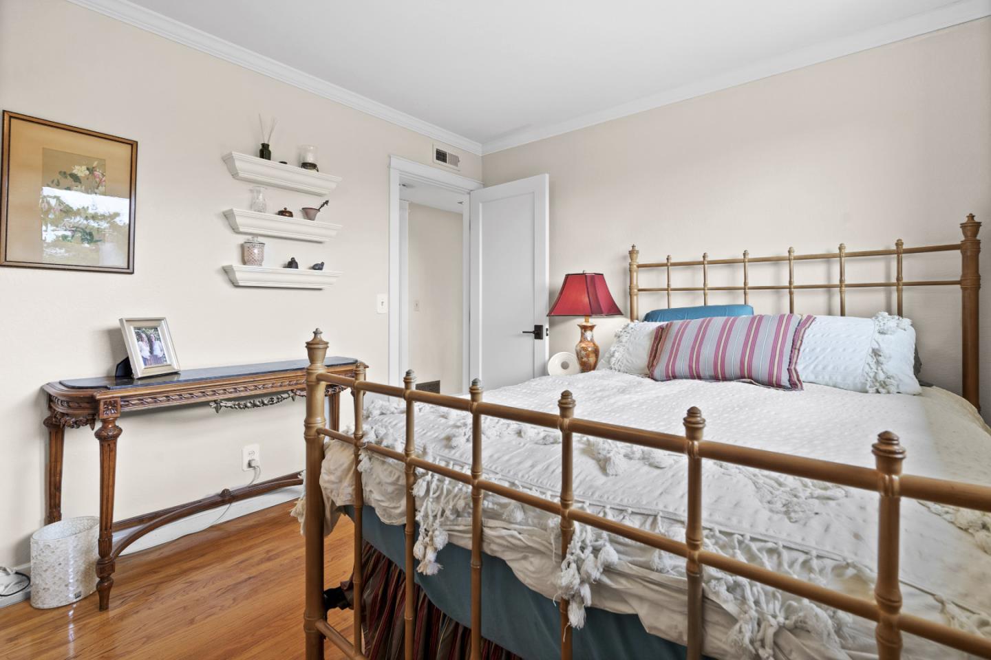 2841 Pruneridge Avenue Santa Clara, CA 95051 - Photo 39 of 53 a living room with furniture