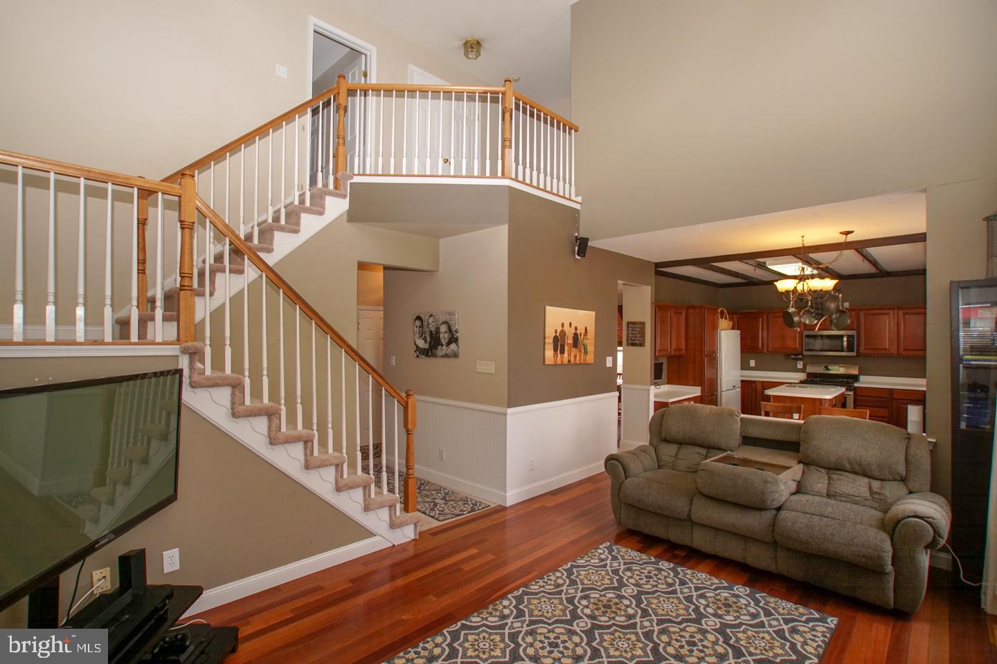 142 Raleigh Road Schwenksville, PA 19473 - Photo 15 of 36 Family Room