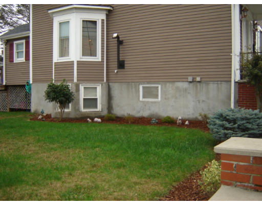 291 Cambridge Street Fall River, MA 02721 - Photo 13 of 15 Gallery Image 13