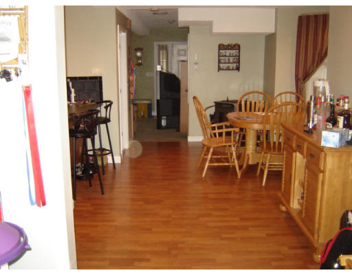 291 Cambridge Street Fall River, MA 02721 - Photo 3 of 15 Gallery Image 3