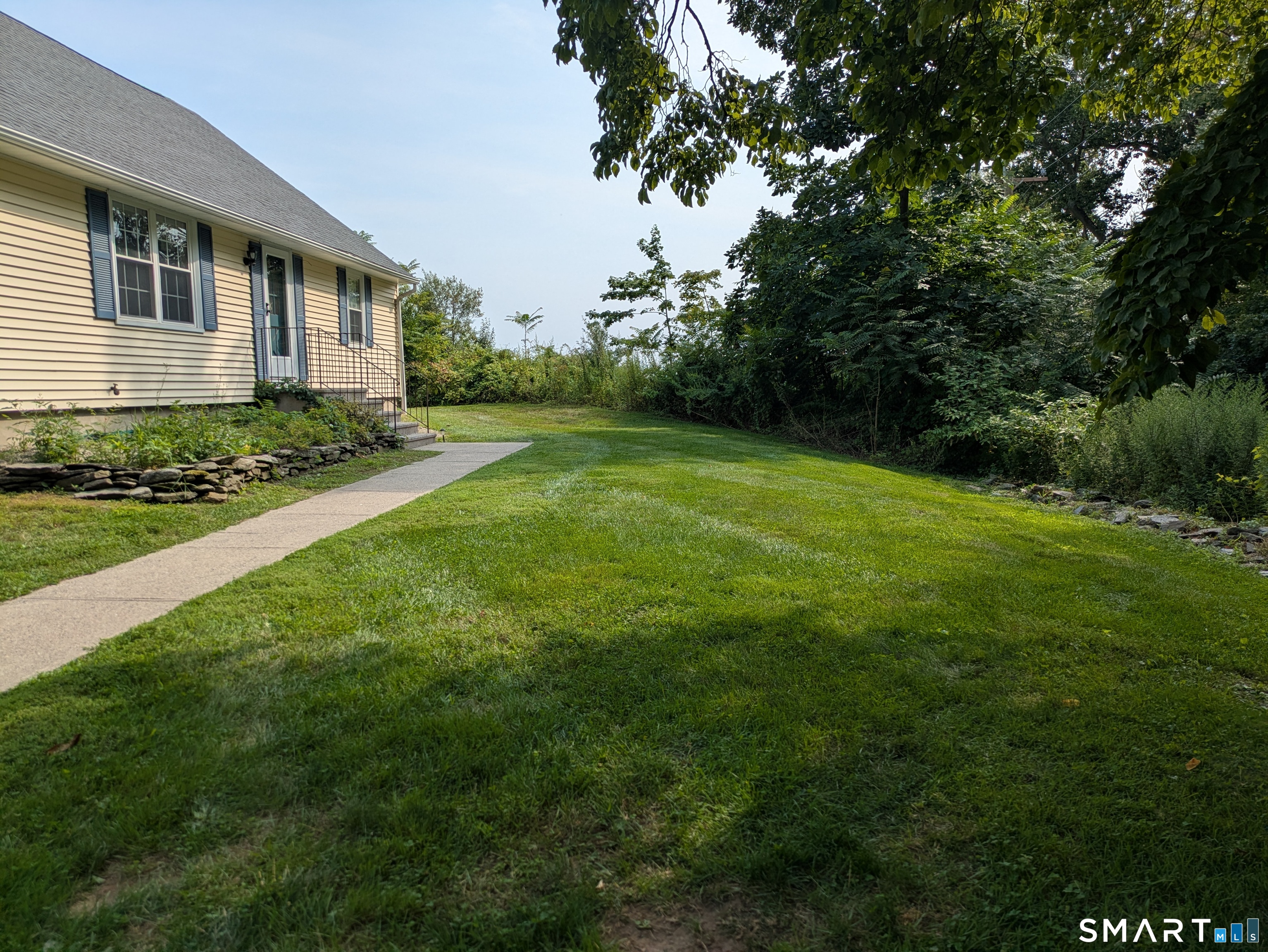 261 Coram Road Shelton, CT 06484 - Photo 23 of 25 Gallery Image 23