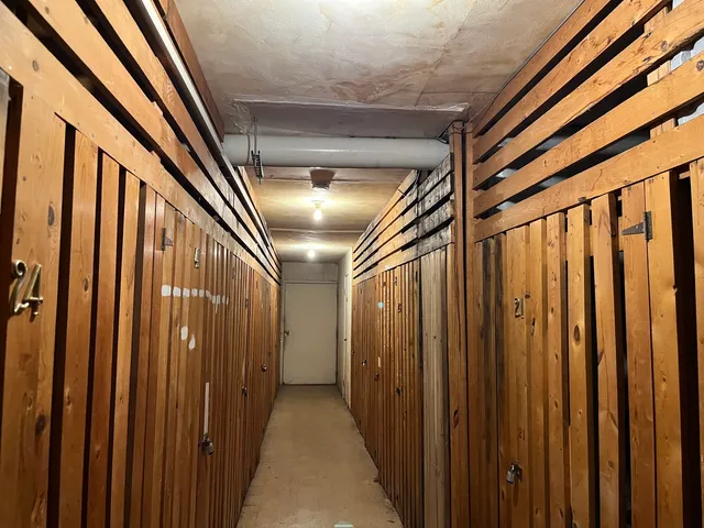 a view of an entryway