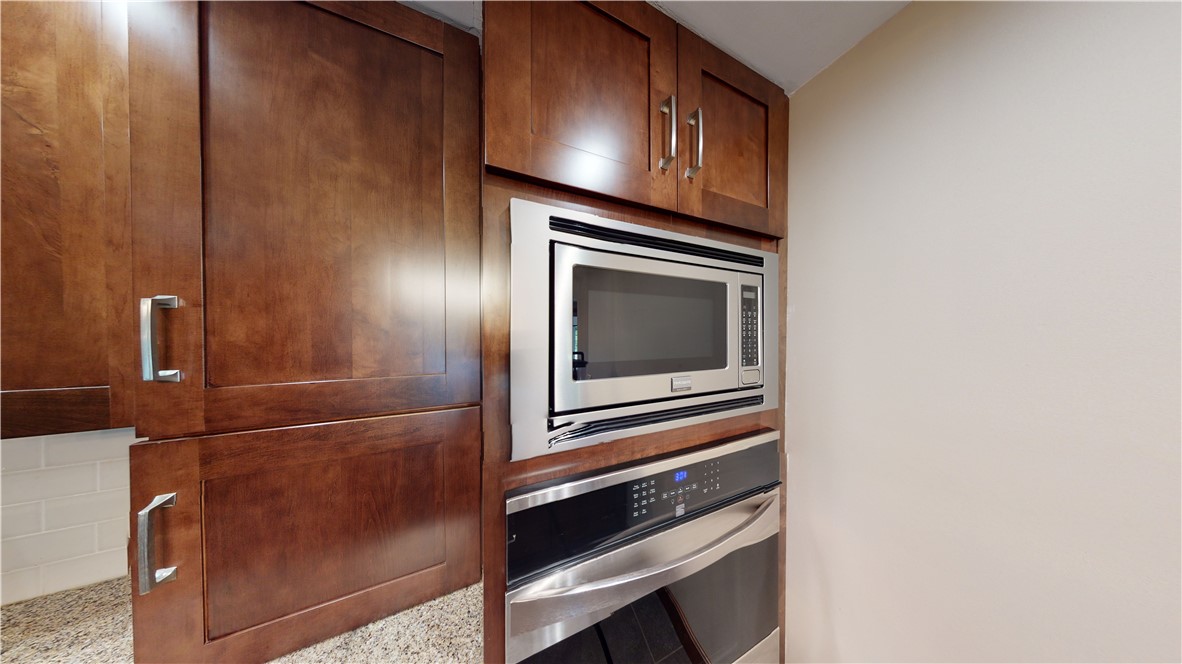 107 Heritage Circle Greece, NY 14615 - Photo 13 of 49