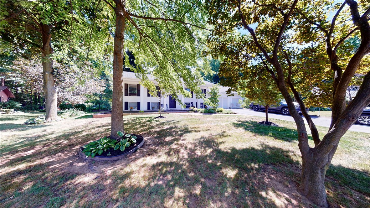 107 Heritage Circle Greece, NY 14615 - Photo 2 of 49