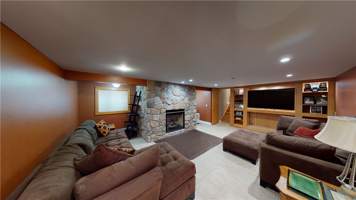 107 Heritage Circle Greece, NY 14615 - Photo 29 of 49