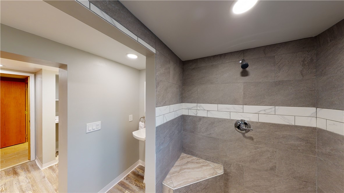 107 Heritage Circle Greece, NY 14615 - Photo 37 of 49