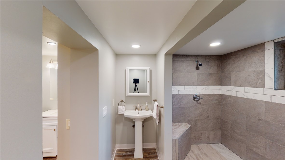 107 Heritage Circle Greece, NY 14615 - Photo 38 of 49