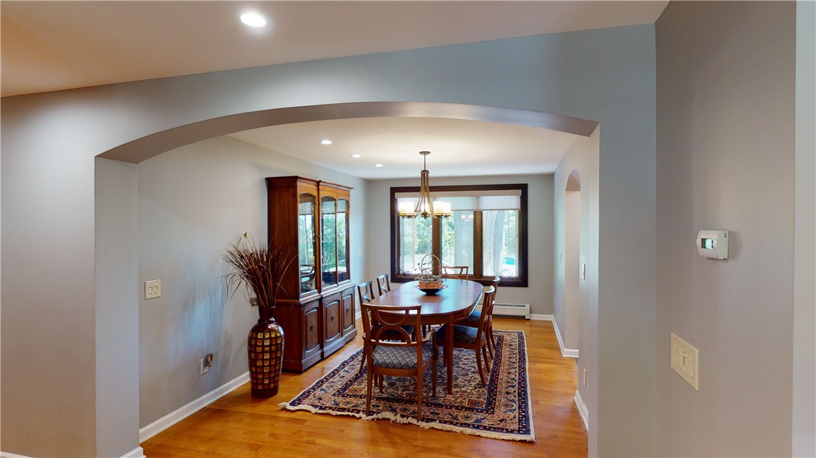 107 Heritage Circle Greece, NY 14615 - Photo 6 of 49