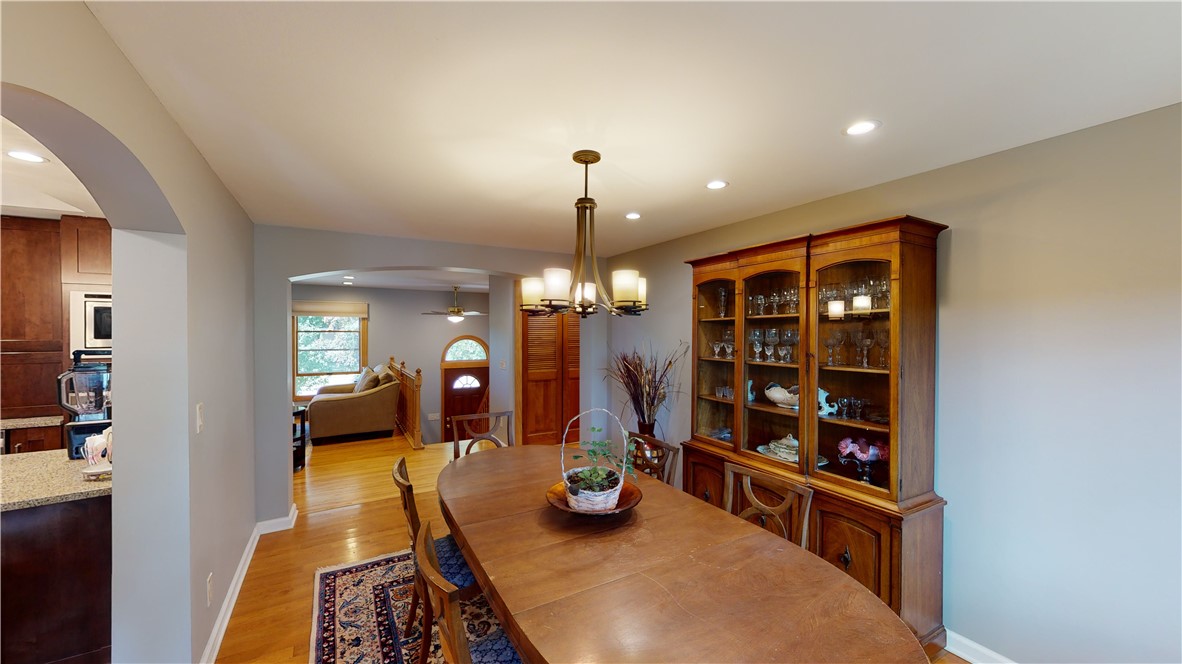 107 Heritage Circle Greece, NY 14615 - Photo 7 of 49