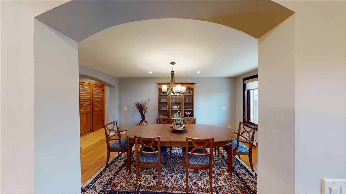 107 Heritage Circle Greece, NY 14615 - Photo 8 of 49