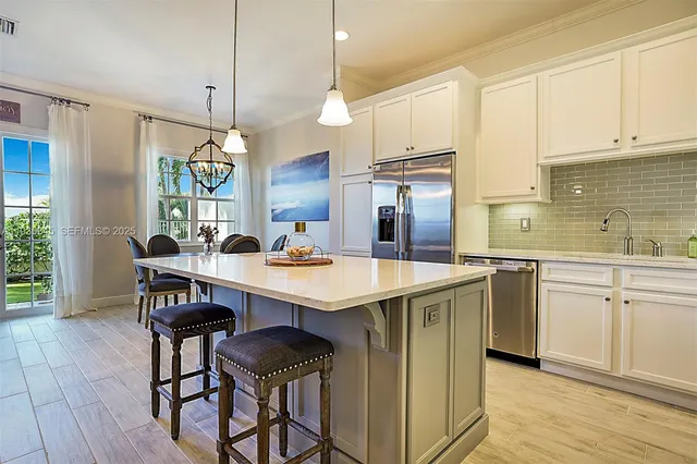 $5,500 | 140 Ocean Breeze Drive, Unit 140, Juno Beach, FL 33408