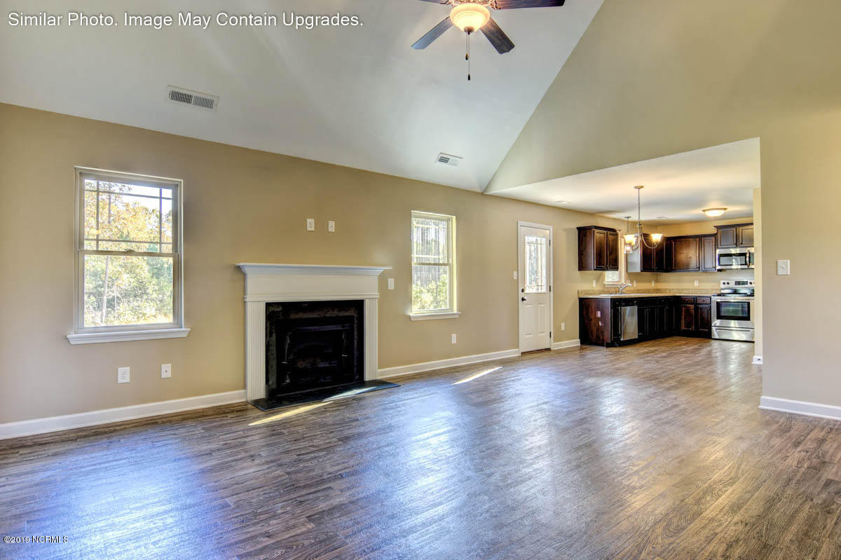 107 Barnhouse Road Jacksonville, NC 28546 - Photo 7 of 30 Cole-7