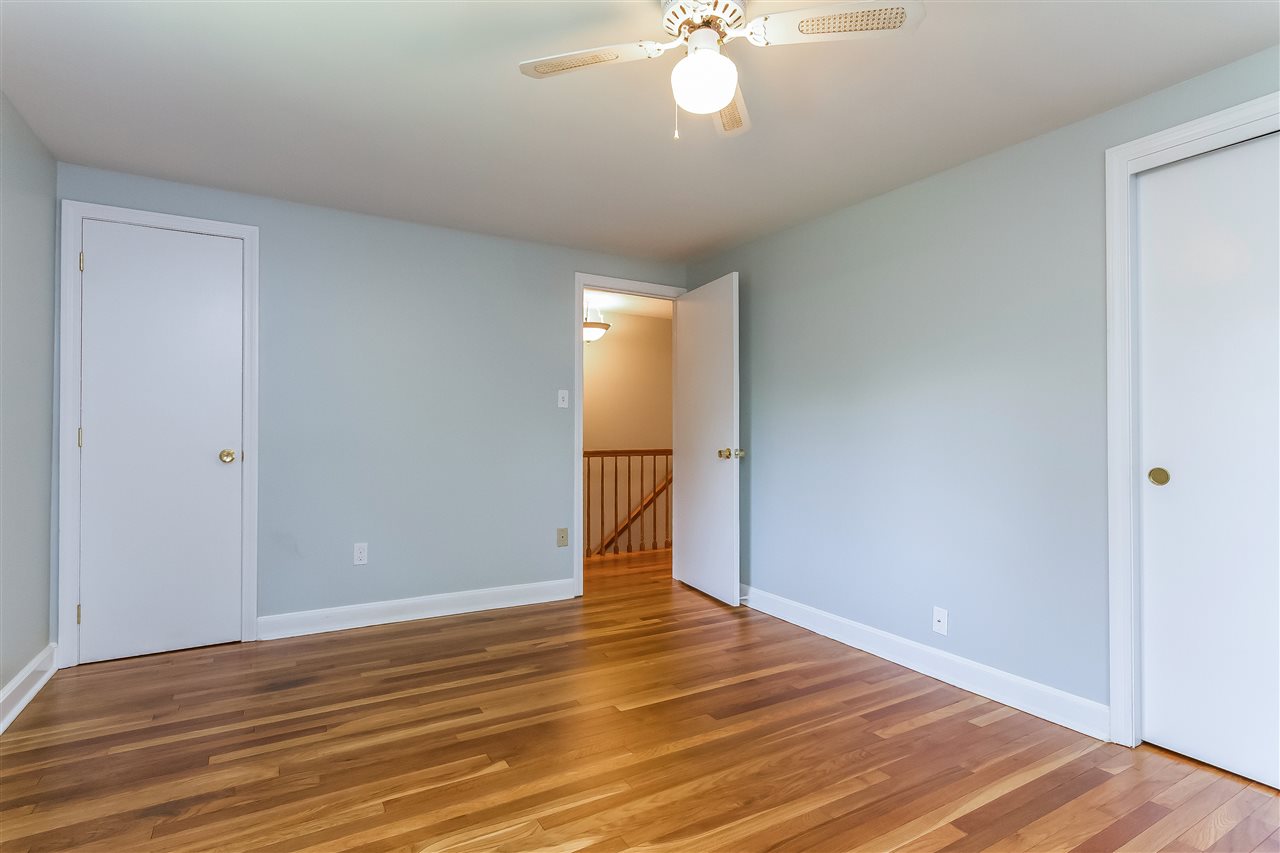 1 Floyd Road Derry, NH 03038 - Photo 22 of 40