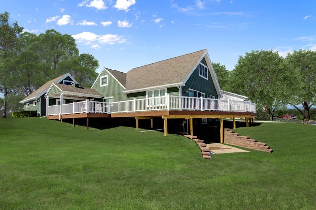 N7360 Chapel Drive, Whitewater, WI 53190