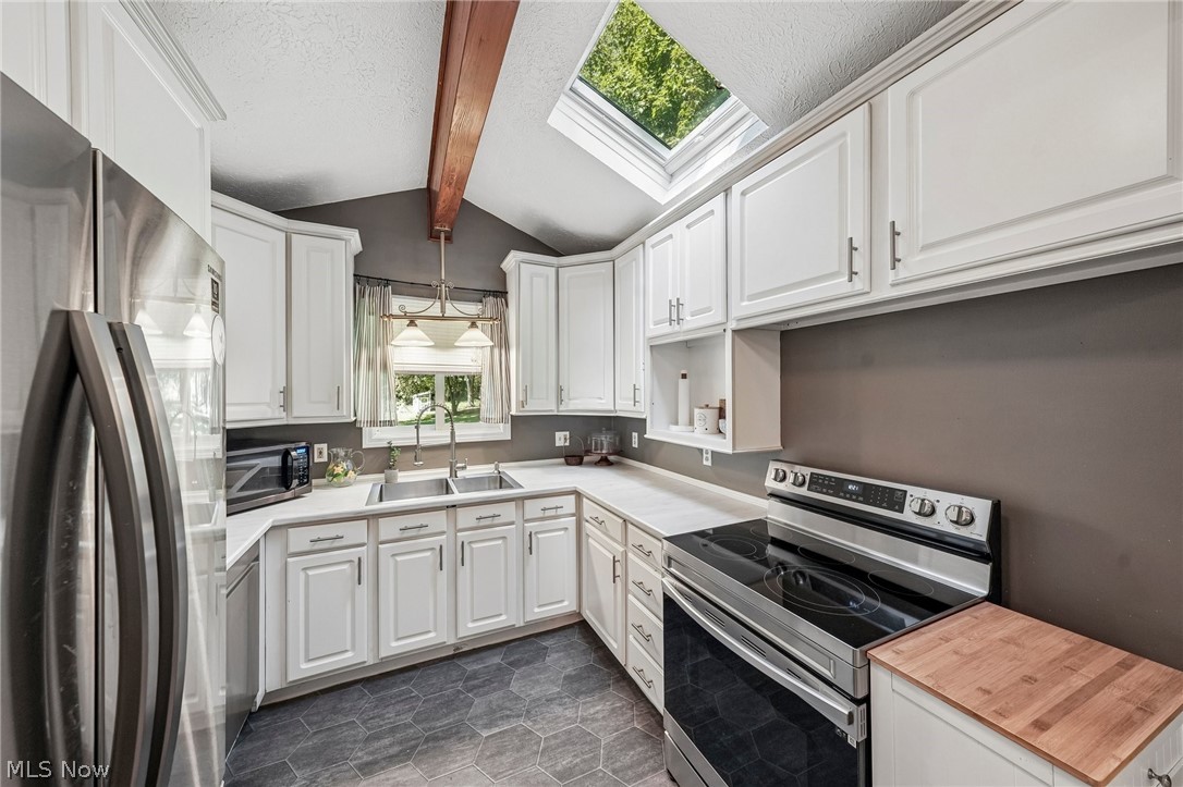 2790 Marks Road Valley City, OH 44280 - Photo 13 of 43 Gallery Image 13