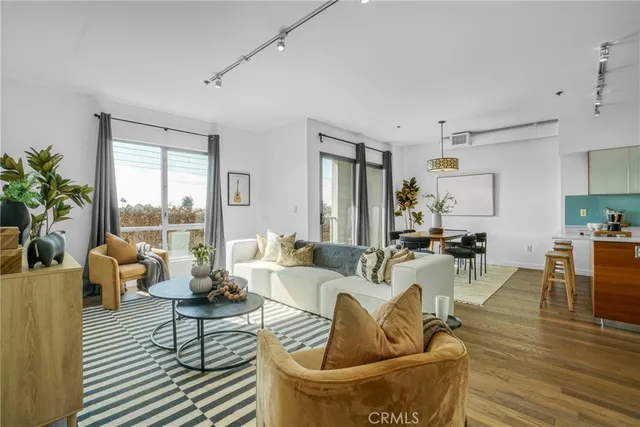 $765,000 | 11500 Tennessee Avenue, Unit 331, Los Angeles, CA 90064
