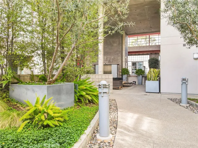 $765,000 | 11500 Tennessee Avenue, Unit 331, Los Angeles, CA 90064