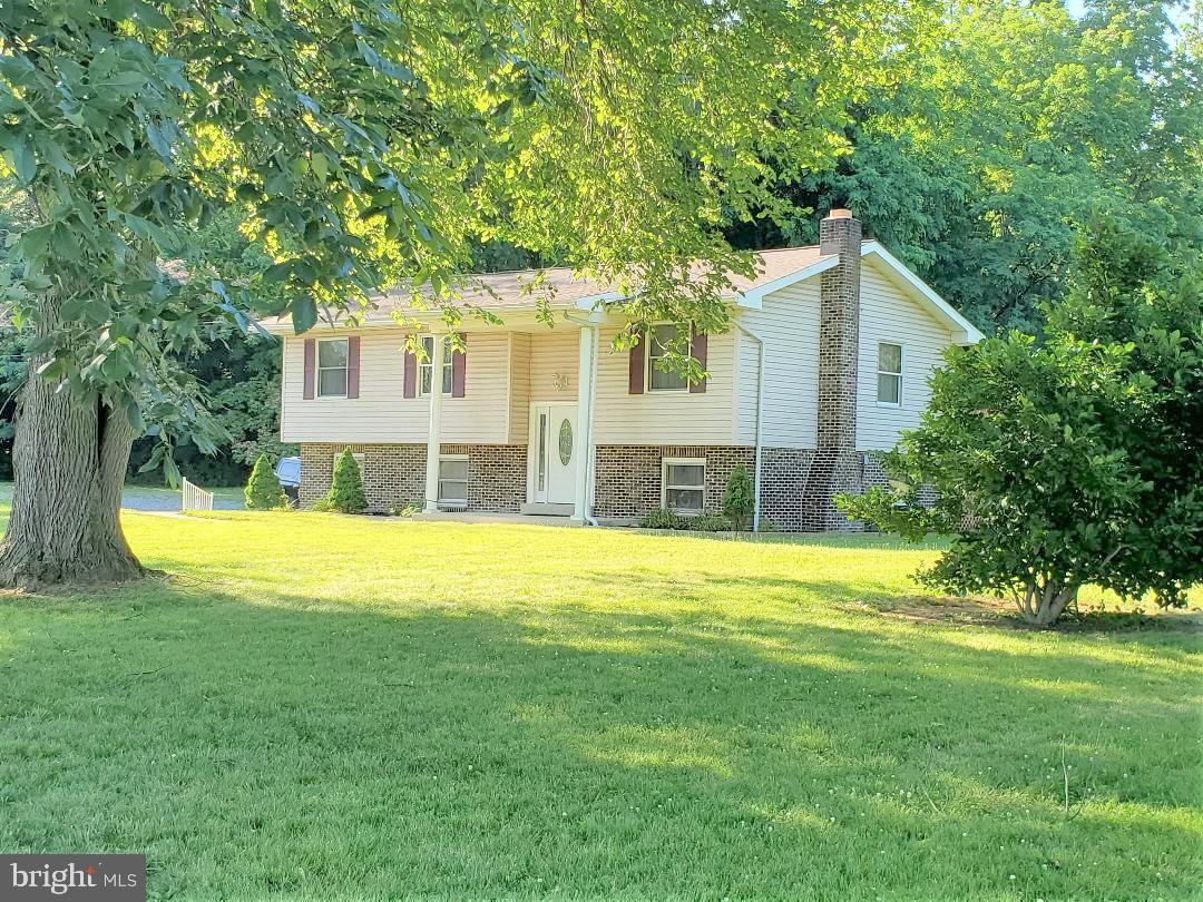 2513 Leisczs Bridge Road Reading, PA 19605 - Photo 2 of 12