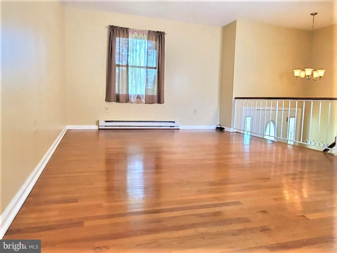 2513 Leisczs Bridge Road Reading, PA 19605 - Photo 4 of 12