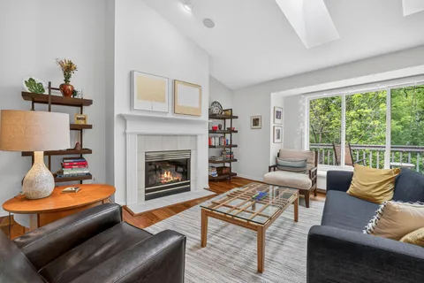 $450,000 | 5434 Rowland Park Road, Minnetonka, MN 55343