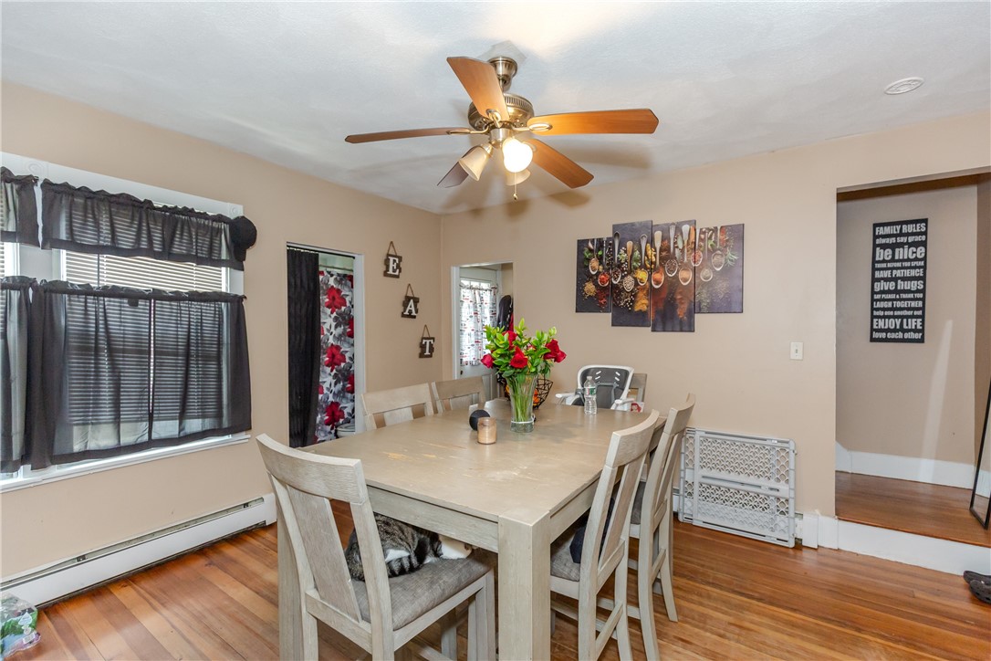 29 Anthony Street Coventry, RI 02816 - Photo 26 of 33 Unit 2: Dining room