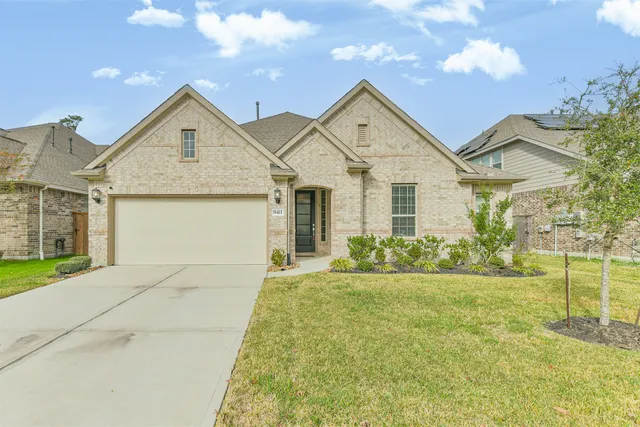 $412,000 | 9411 Thornbluff Crk Court, Porter, TX 77365