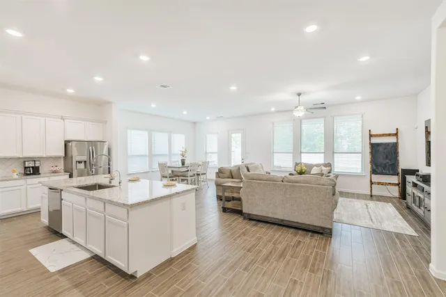 $412,000 | 9411 Thornbluff Crk Court, Porter, TX 77365