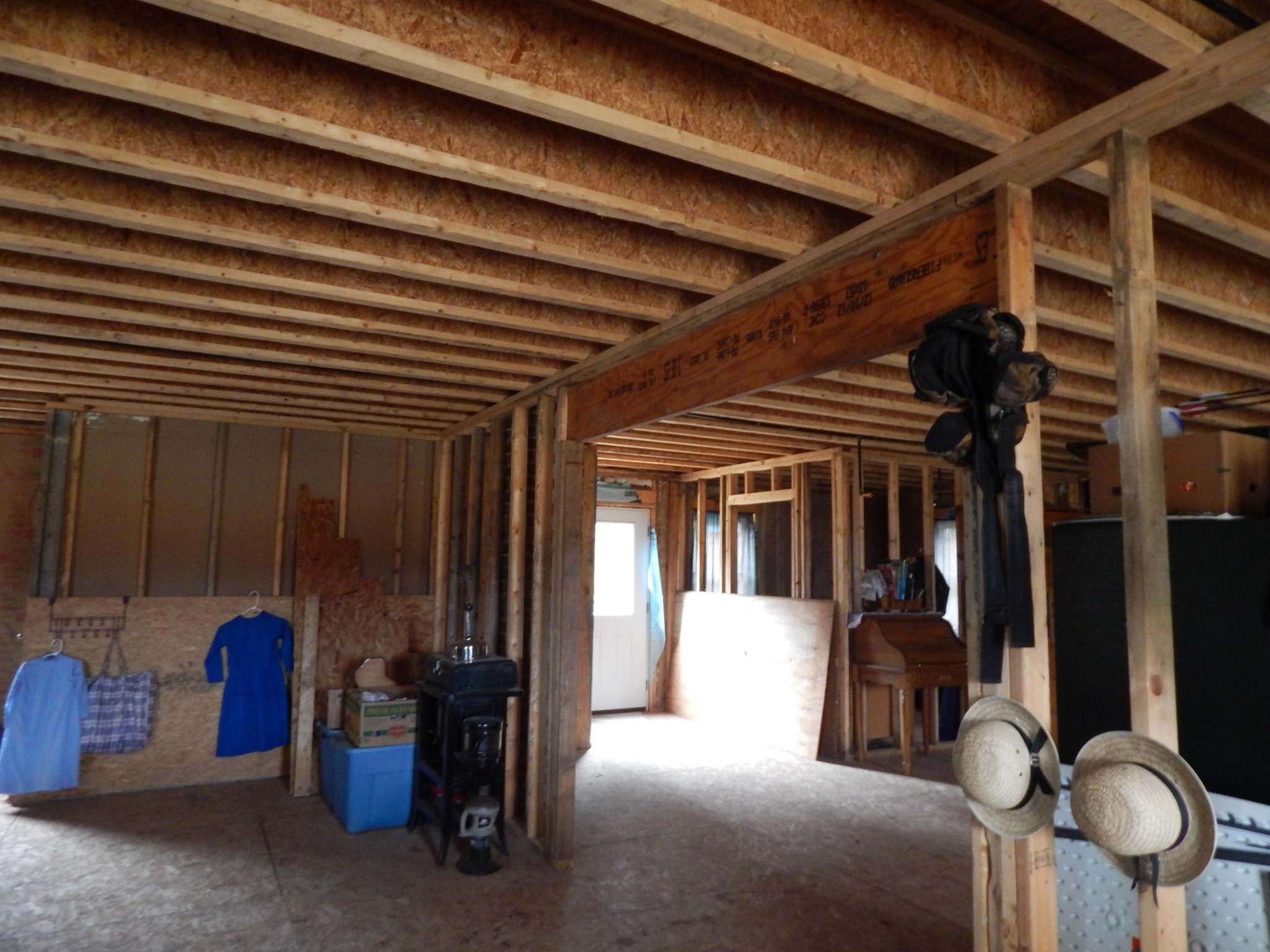 539 Glades Road Sunbright, TN 37872 - Photo 12 of 28 a view of a room with gym equipment