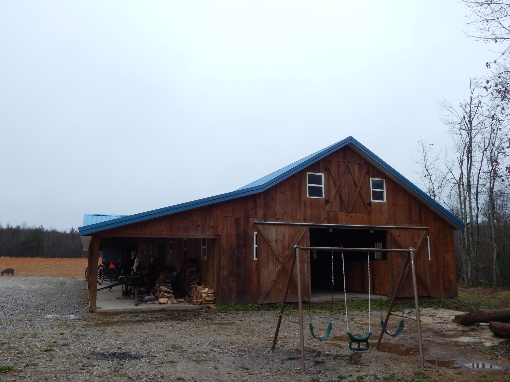 539 Glades Road Sunbright, TN 37872 - Photo 15 of 28 a front view of a house with garden